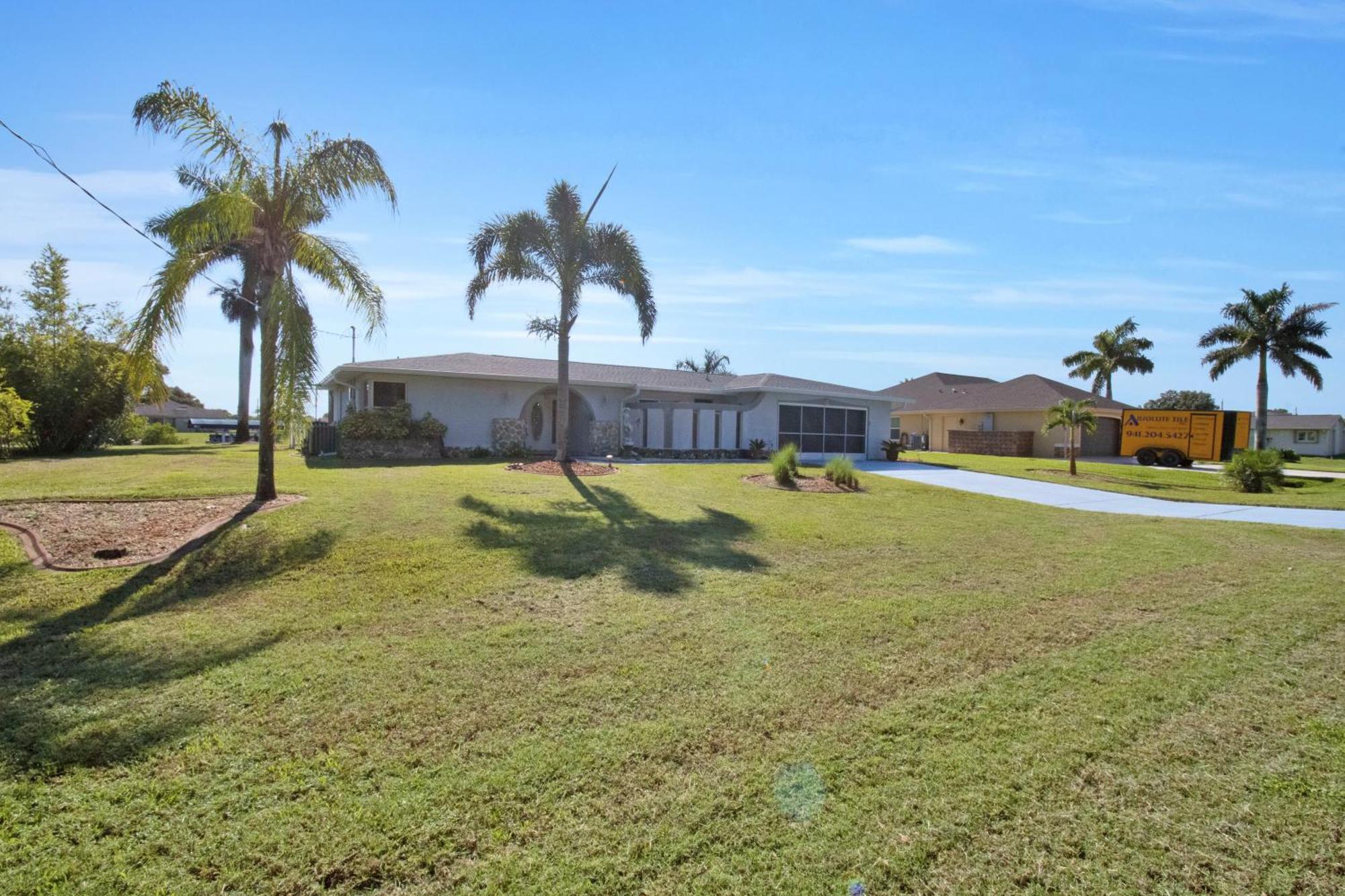 Pet Friendly Canal Front 3-Bedroom Grand Villa With Pool, Linai And Dock Port Charlotte Bagian luar foto