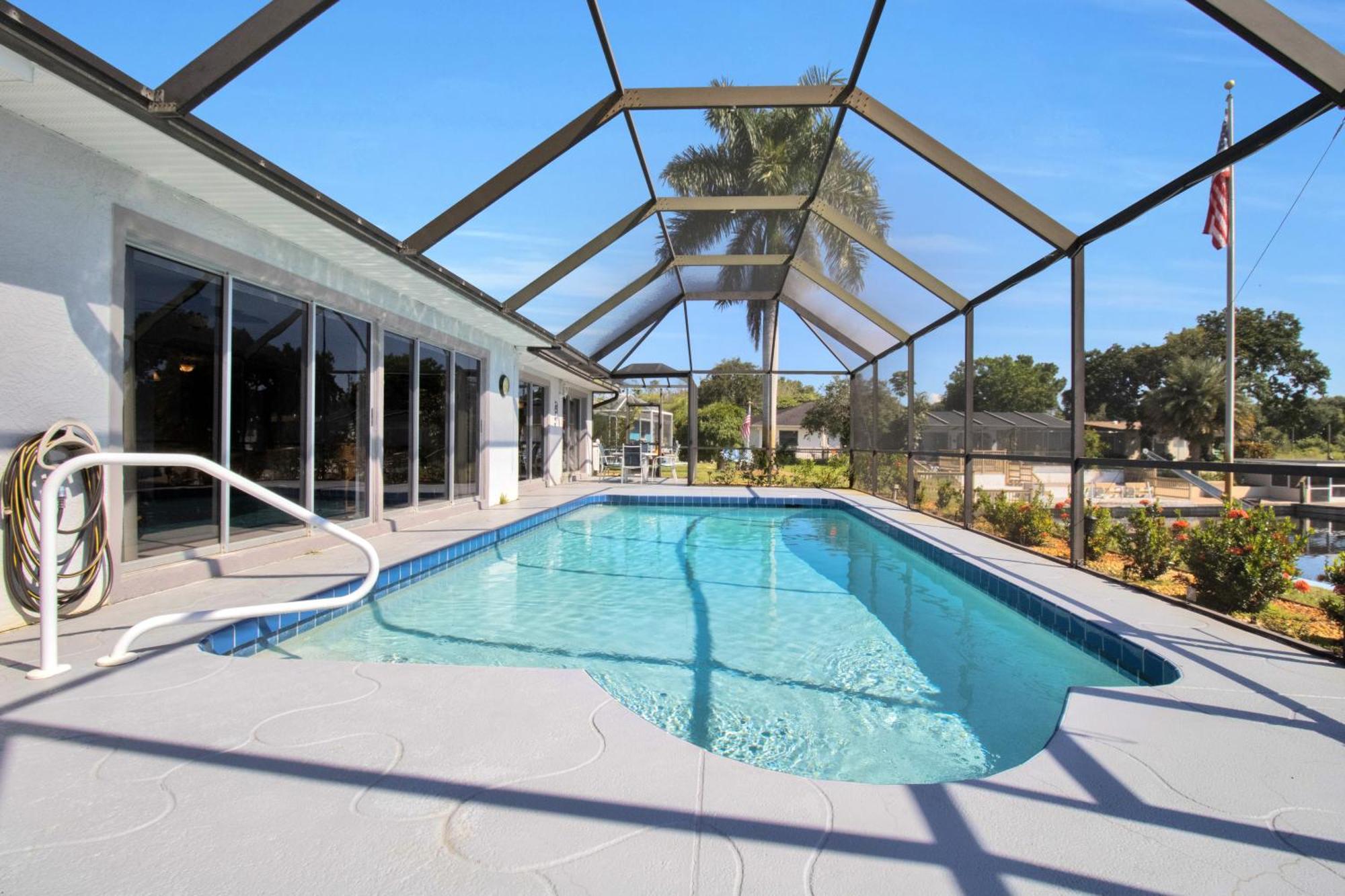 Pet Friendly Canal Front 3-Bedroom Grand Villa With Pool, Linai And Dock Port Charlotte Bagian luar foto